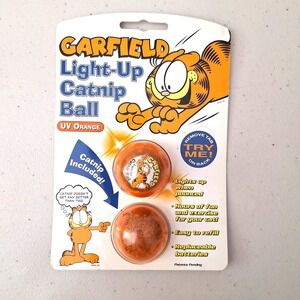 Vintage 2003 PAWS Garfield The Cat Light-Up Catnip Ball Cat Toy